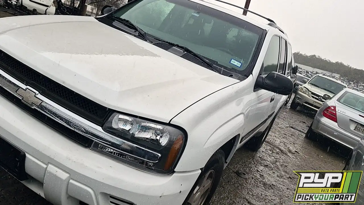 Photo of 2004 Chevrolet Trailblazer