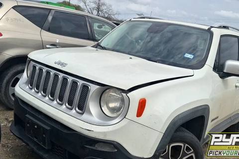 Photo of 2016 Jeep Renegade