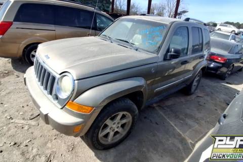 Photo of 2005 Jeep Liberty