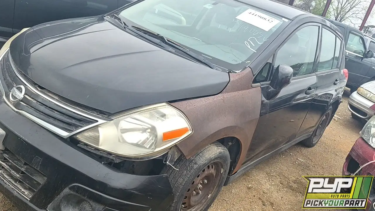 Photo of 2010 Nissan Versa