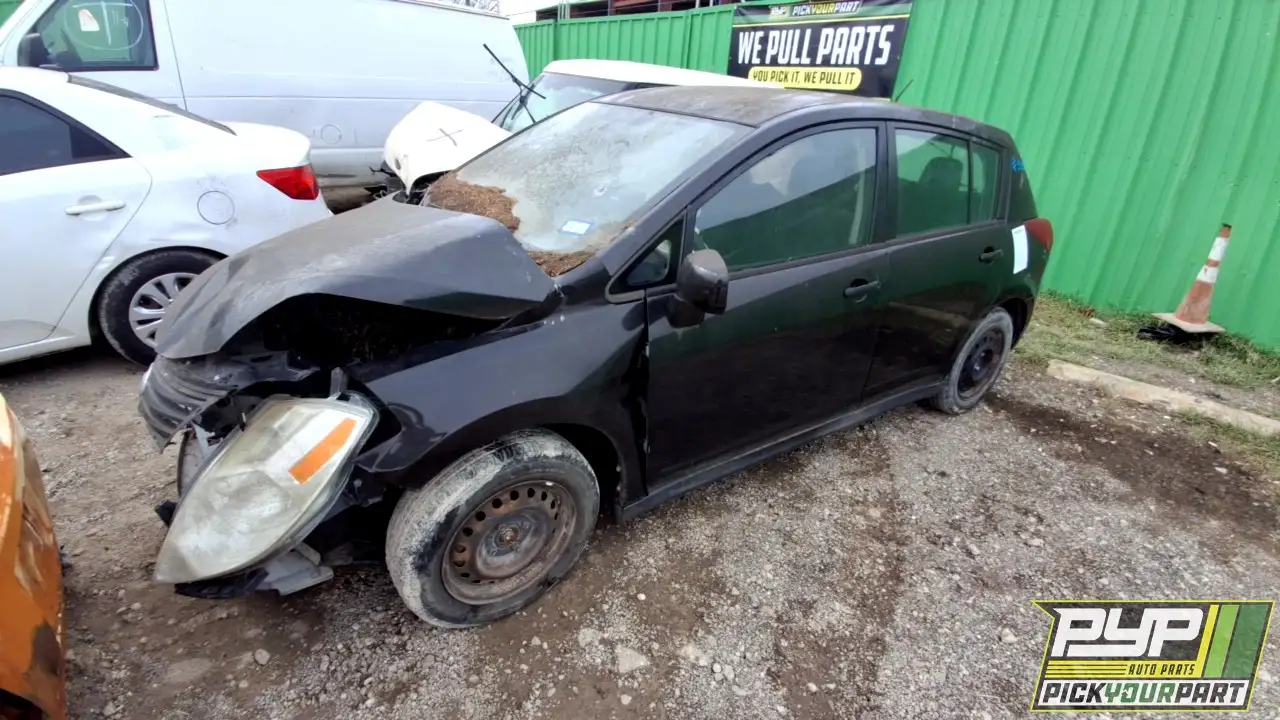 Photo of 2011 Nissan Versa