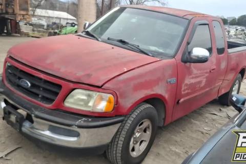 Photo of 1999 Ford F-150