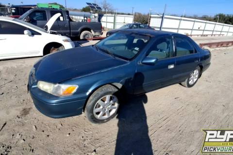 Photo of 2001 Toyota Camry