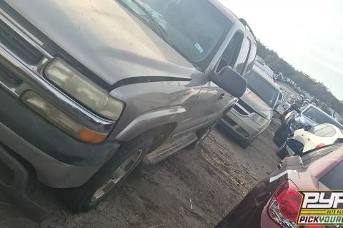 Photo of 2003 Chevrolet Tahoe