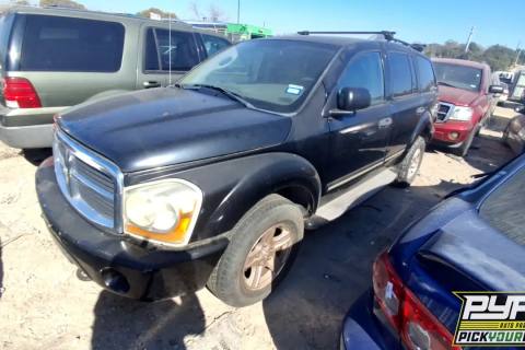 Photo of 2004 Dodge Durango