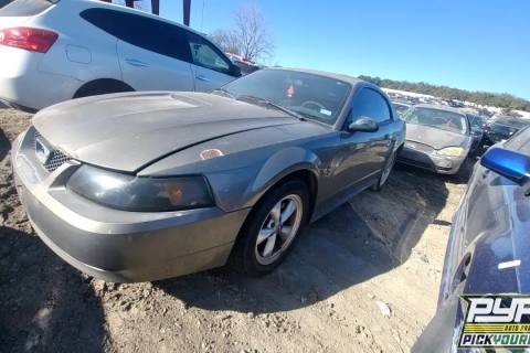Photo of 2001 Ford Mustang