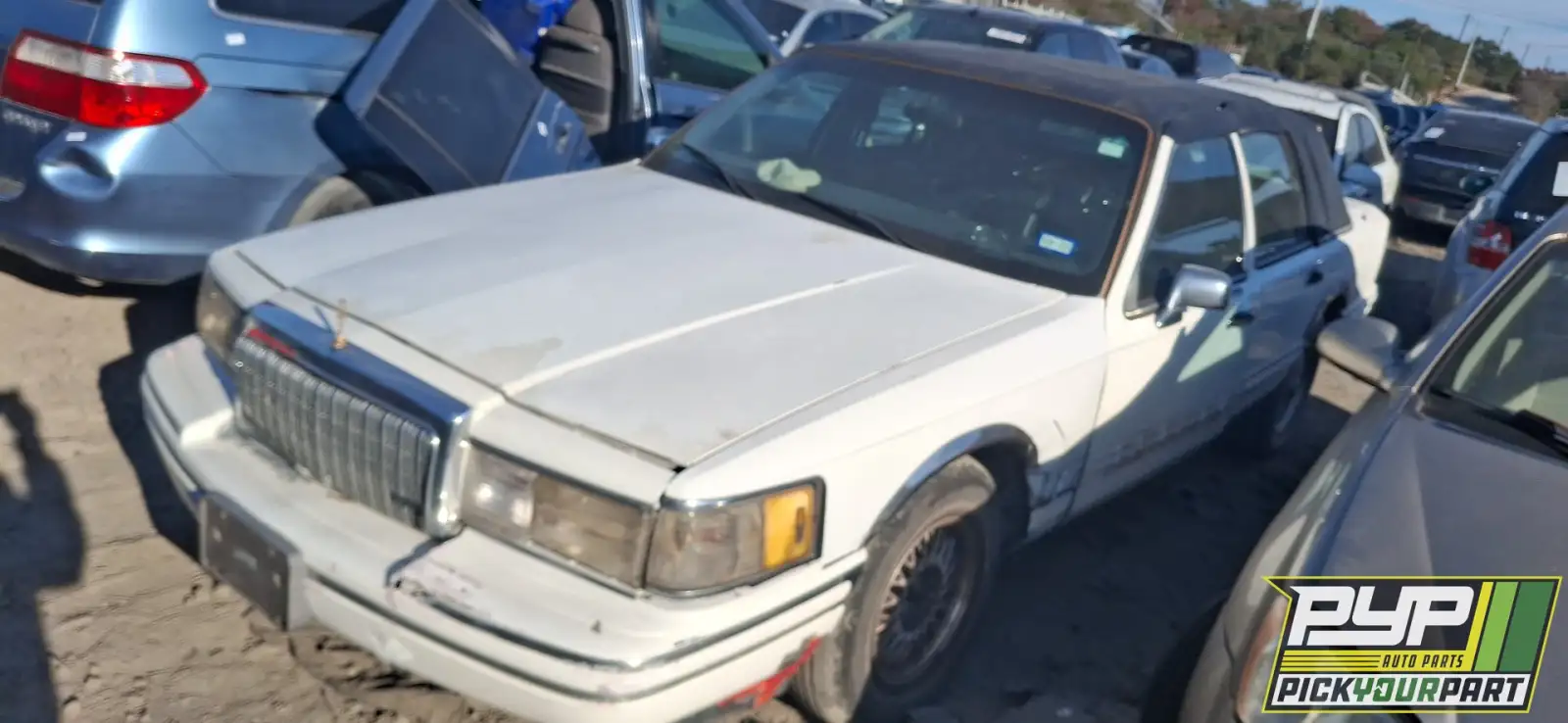 Photo of 1994 Lincoln Town Car