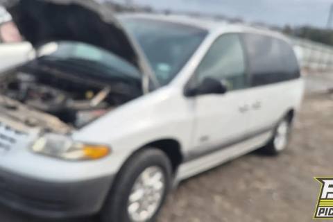 Photo of 1997 Plymouth Voyager