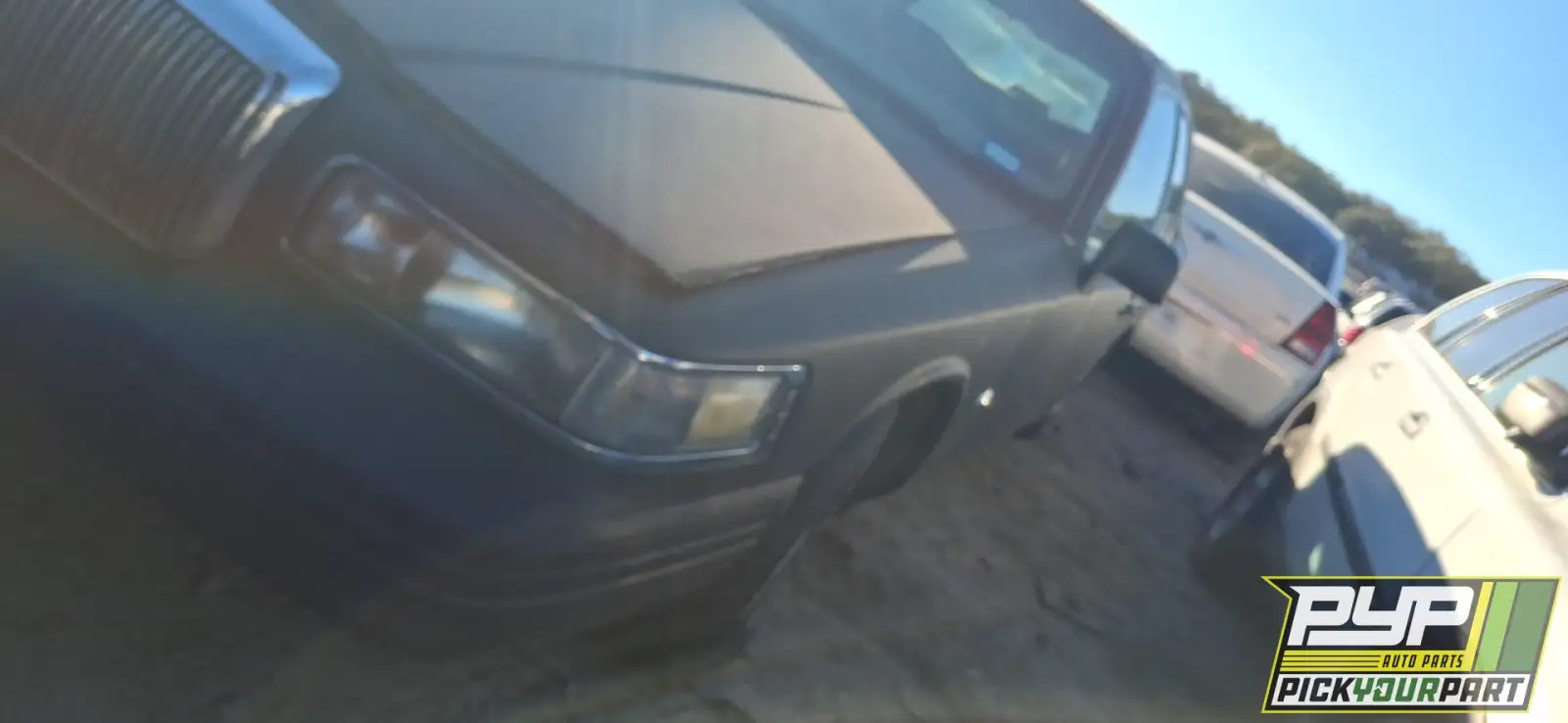 Photo of 1997 Lincoln Town Car