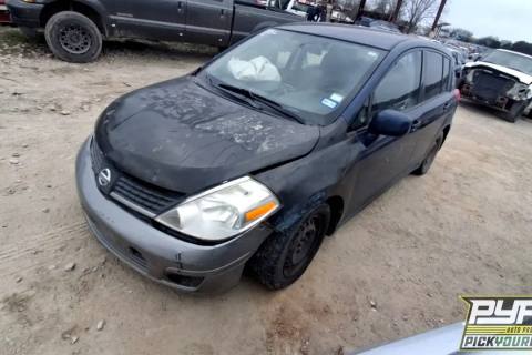 Photo of 2012 Nissan Versa