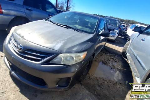 Photo of 2013 Toyota Corolla