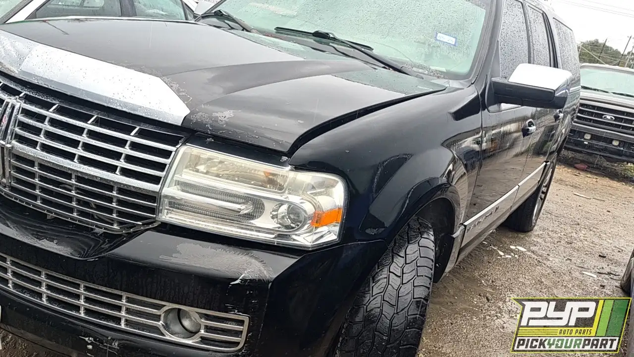 Photo of 2008 Lincoln Navigator