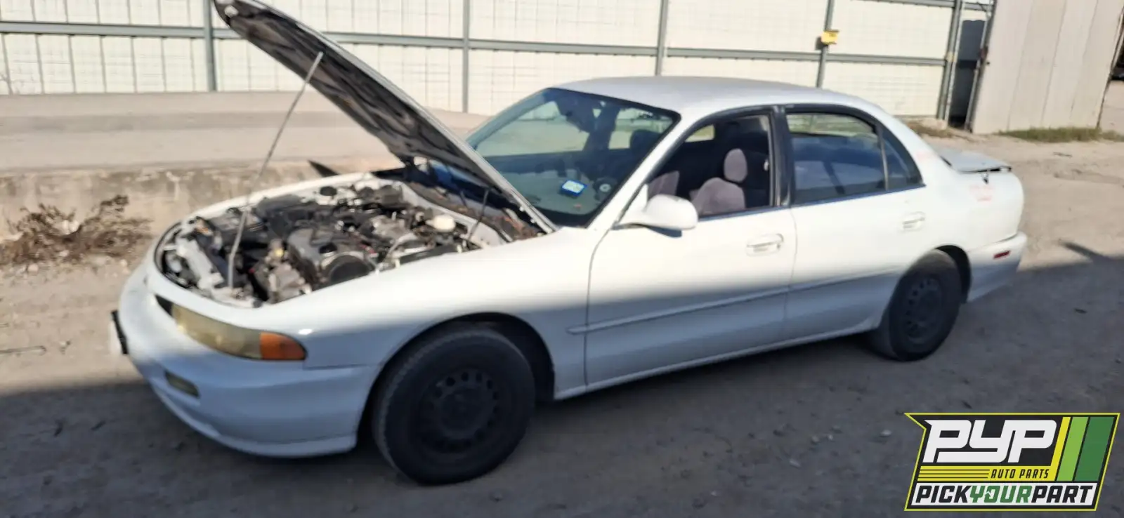Photo of 1994 Mitsubishi Galant