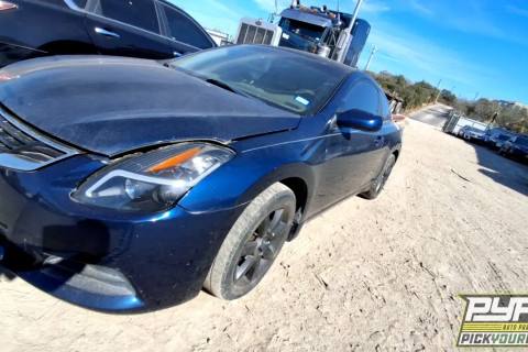 Photo of 2011 Nissan Altima