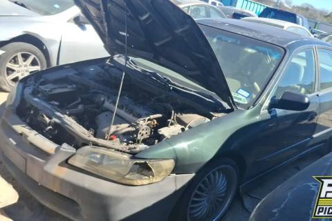 Photo of 1999 Honda Accord