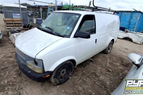 Photo of 2005 Chevrolet Astro