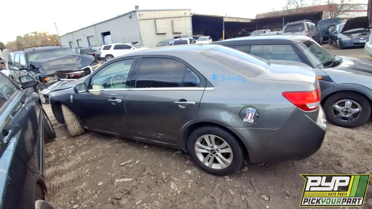 Photo of 2010 Lincoln Mkz