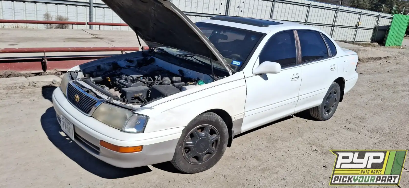Photo of 1996 Toyota Avalon
