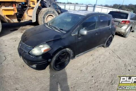Photo of 2009 Nissan Versa