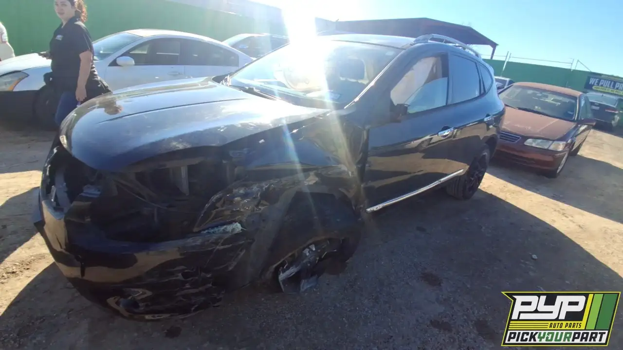 Photo of 2015 Nissan Rogue Select