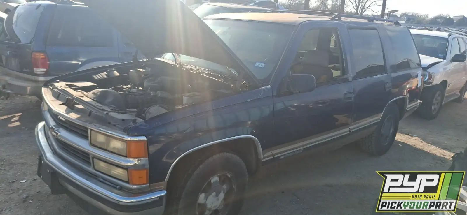 Photo of 1999 Chevrolet Tahoe