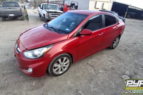 Photo of 2013 Hyundai Accent