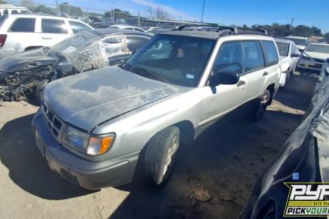 Photo of 2000 Subaru Forester