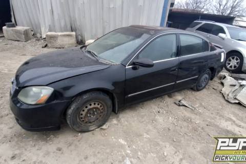Photo of 2005 Nissan Altima