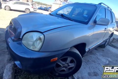 Photo of 2004 Hyundai Santa Fe