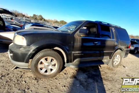 Photo of 2003 Lincoln Navigator