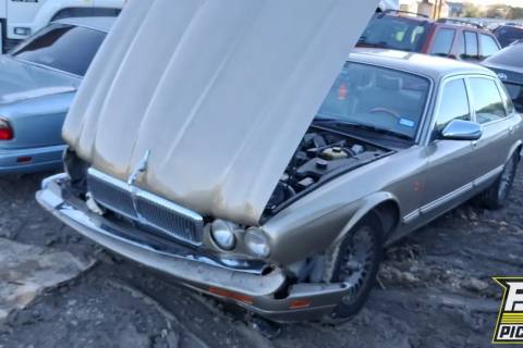 Photo of 1996 Jaguar Vanden Plas