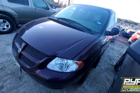 Photo of 2004 Dodge Caravan