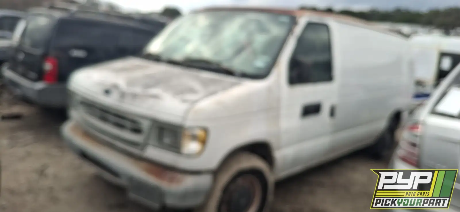Photo of 1999 Ford E-150 Econoline