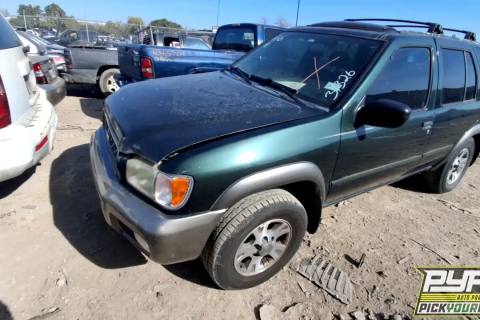Photo of 2001 Nissan Pathfinder