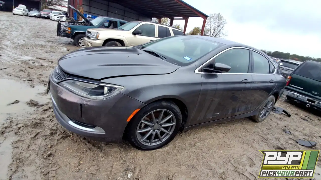 Photo of 2015 Chrysler 200