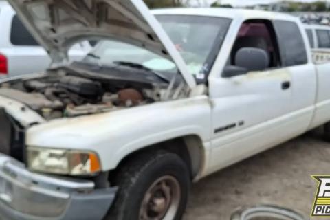 Photo of 1999 Dodge Ram 1500