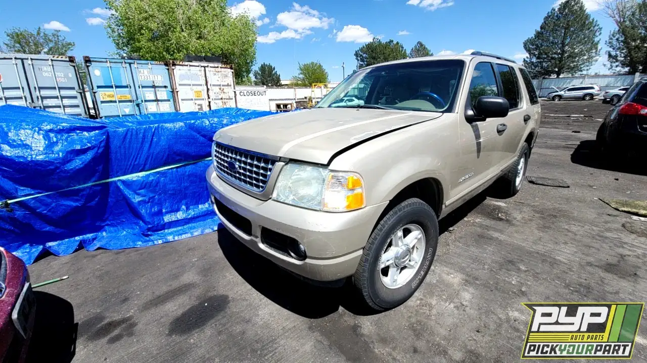 Photo of 2004 Ford Explorer