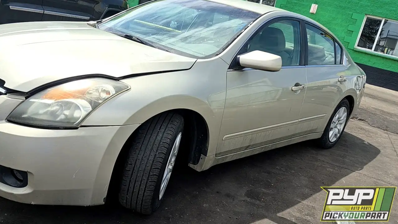Photo of 2009 Nissan Altima