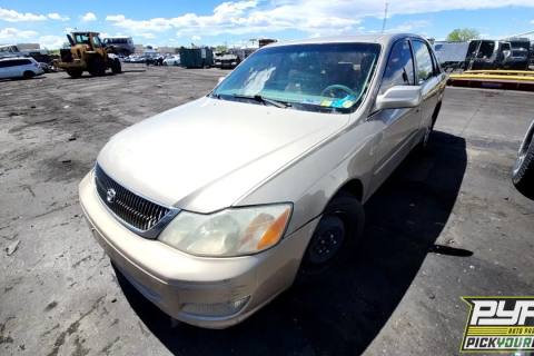 Photo of 2000 Toyota Avalon