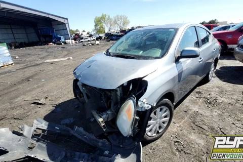 Photo of 2012 Nissan Versa