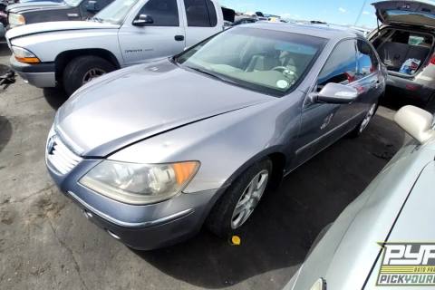 Photo of 2005 Acura Rl