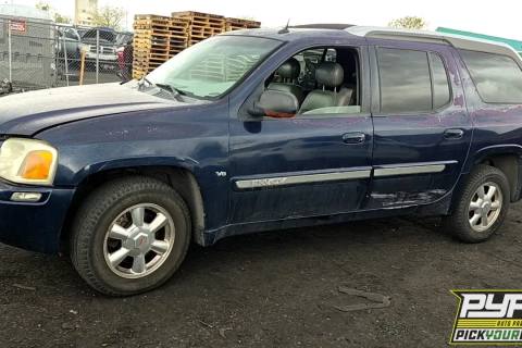 Photo of 2004 Gmc Envoy Xuv