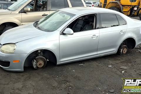 Photo of 2005 Volkswagen Jetta