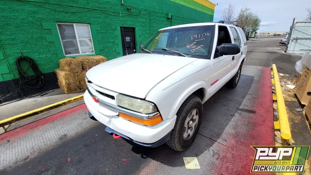 Photo of 2002 Chevrolet Blazer