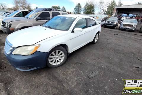 Photo of 2013 Chrysler 200
