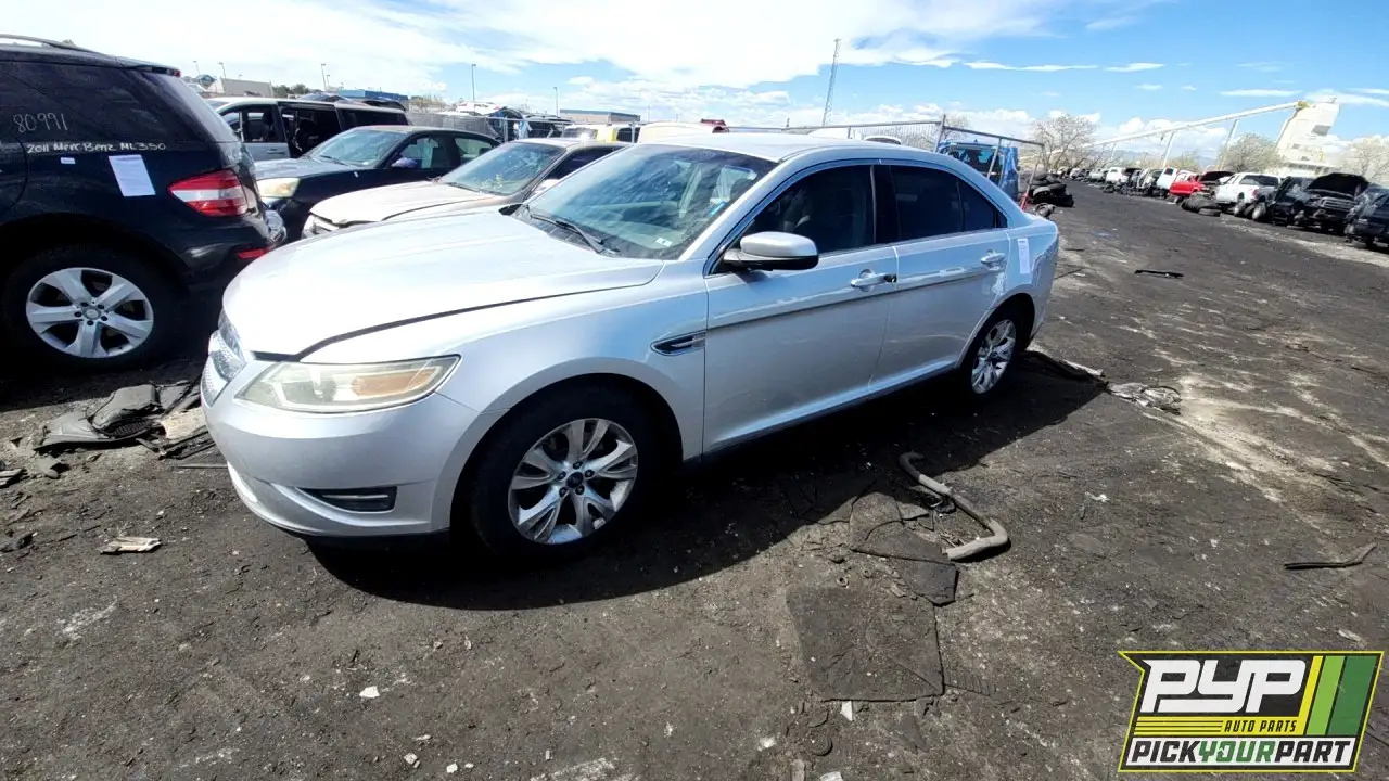 Photo of 2011 Ford Taurus