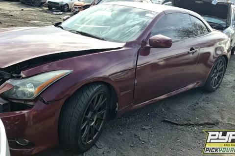 Photo of 2011 Infiniti G37