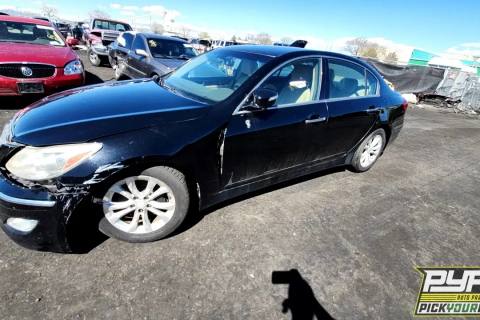 Photo of 2013 Hyundai Genesis