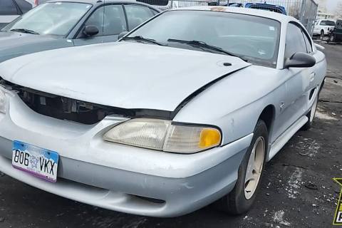 Photo of 1998 Ford Mustang