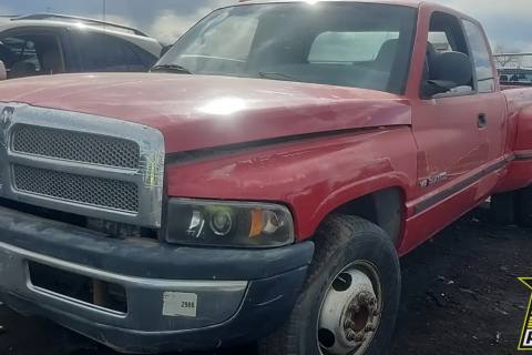 Photo of 1999 Dodge Ram 3500